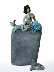 La dompteuse de chats - Grès - Raku - Sculptures céramique de Florence Lemiegre