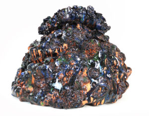 Sculpture céramique, Noli me tangere Pistils Big Mama deep blues Kathryn Sullivan, création de Florence Lemiegre, protection des océans, biodiversité, fonds marins, vibration, un langage des mers, vibrations, oscillation, mouvements, protection des mers, faience rouge de Normandie, protection des océans, biodiversité, océans en danger, fonds marins, vibrations, respiration, langue des fonds marins, chant des sirènes, création de Florence Lemiegre