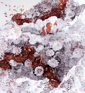 Noli me tangere Pistils “Cororora", création de Florence Lemiegre, Protection des océans, Vibrations, oscillations, langue océane, Sculpture céramique en faïence, terre rouge, Grand Palais, Art Capital 2026, salon Comparaisons, Neffe du Grand Palais, Les Ateliers d'art de France, concours région Ateliers d'Art de France 2026, Finaliste concours région Normandie, Carré St Cyr, La Fabrique des Métiers d'Arts au Vaudreuil