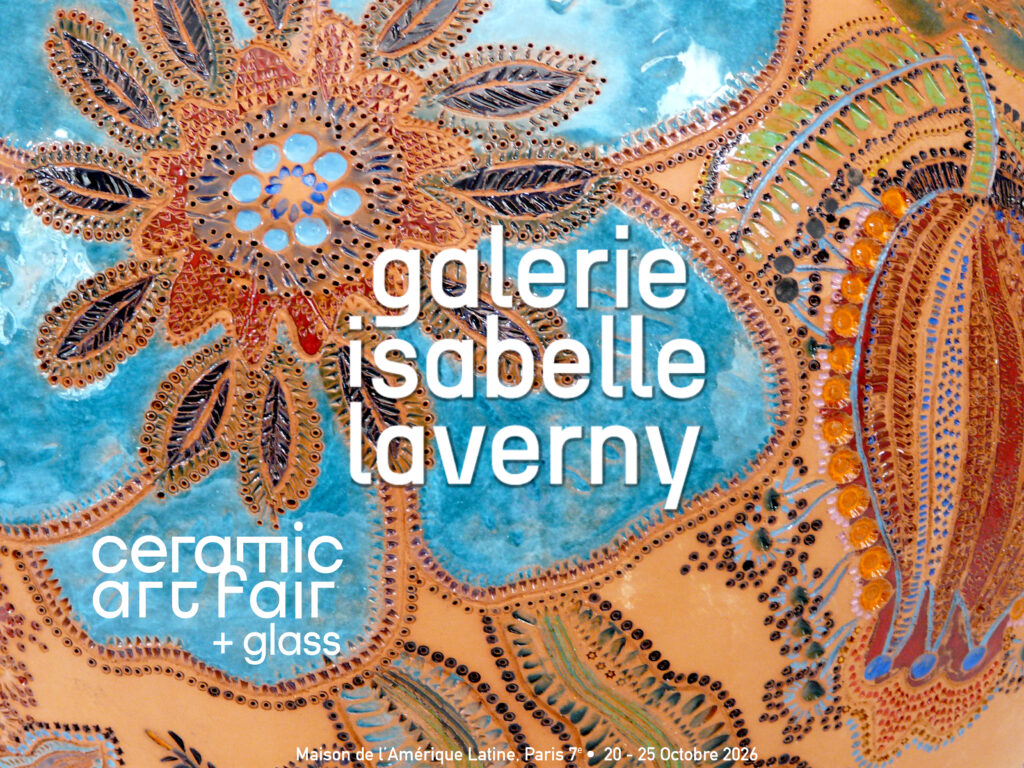 Galerie Isabelle Laverny, Moon d'Automne Géante, création de Florence Lemiegre, pièce unique, Ceramic Art Fair + Glass 2026, Maison de l'Amérique Latine, céramiques contemporaines de Florence Lemiegre, émaillage au pinceau, collection céramique